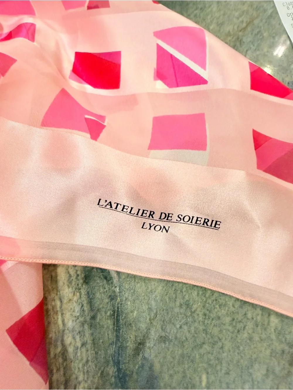 French Silk Scarf Brochier Soieries L’Atelier de Soierie Lyon Pink Geometric